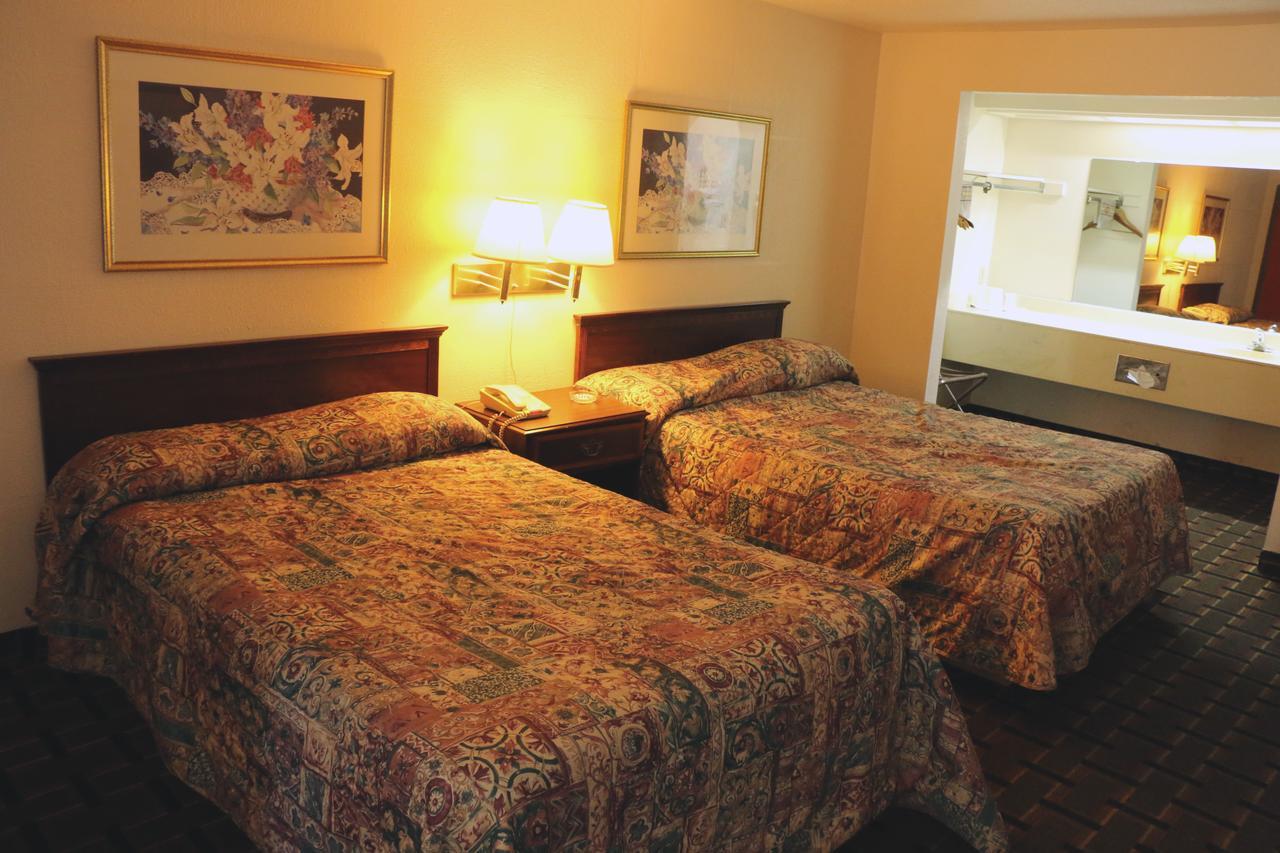 Bed Ford Inn エリー郡エリー郡  エクステリア 写真